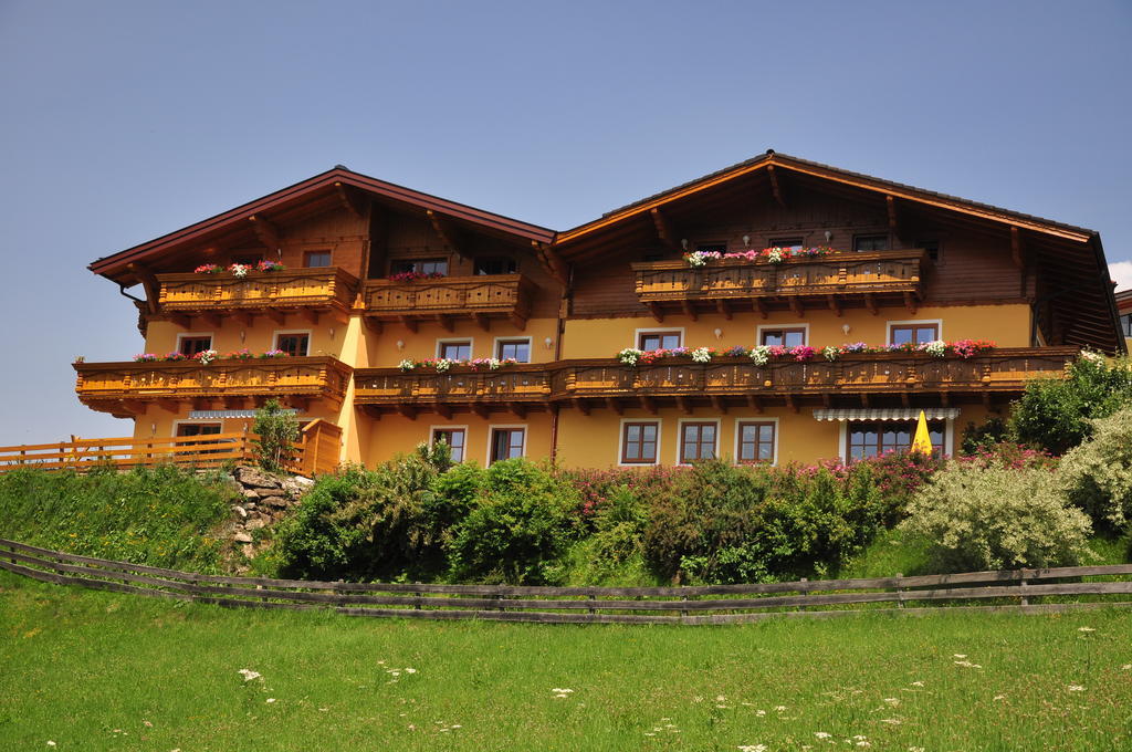 Haus Hoellwart Sankt Johann im Pongau Eksteriør billede