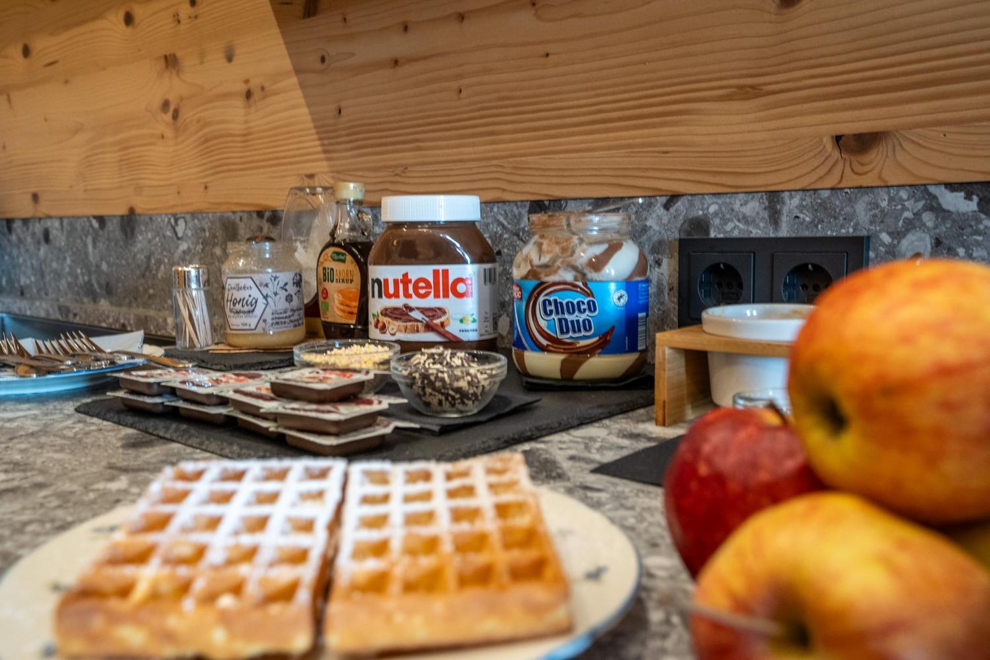 Haus Hoellwart Sankt Johann im Pongau Eksteriør billede
