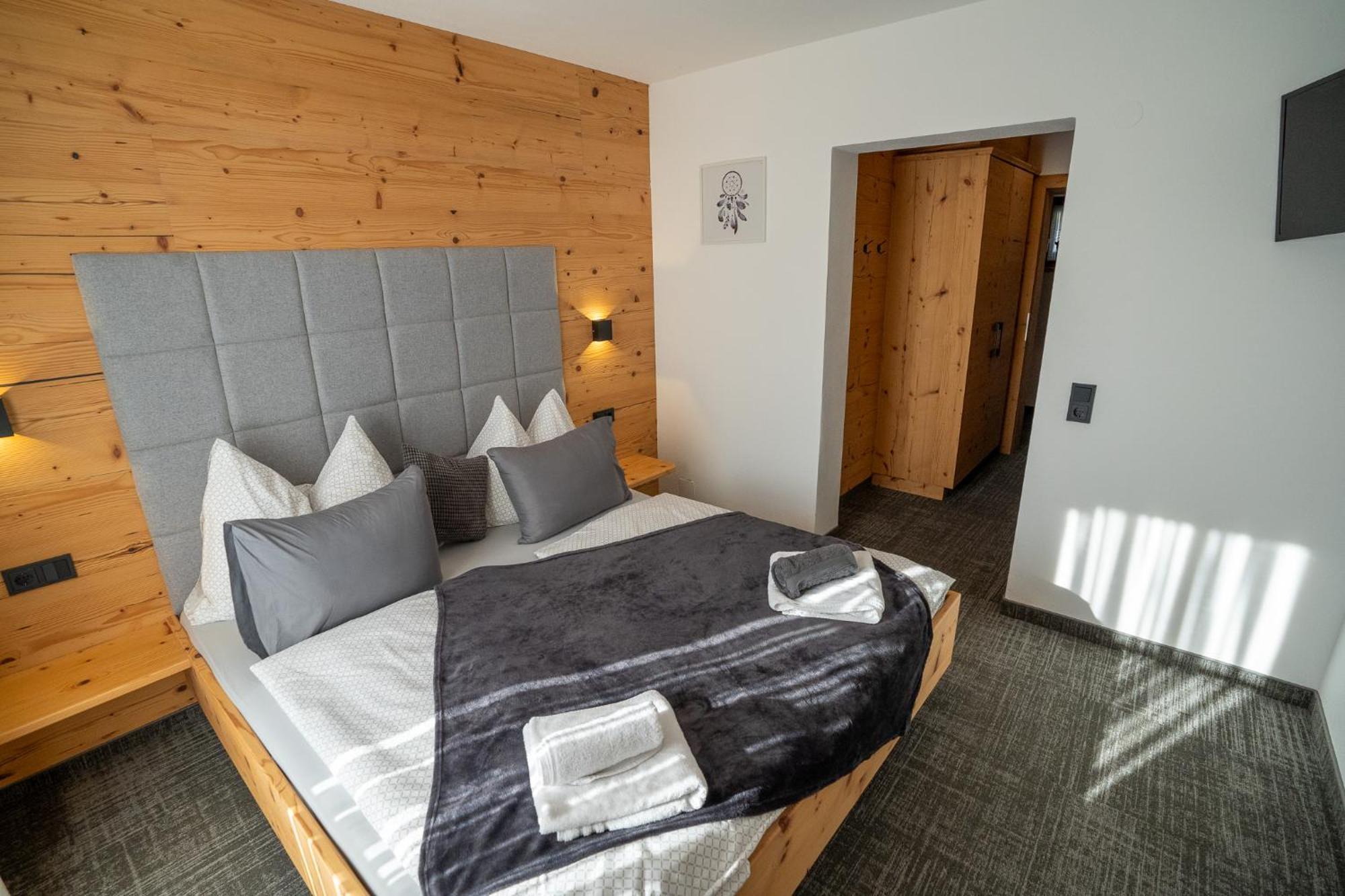 Haus Hoellwart Sankt Johann im Pongau Værelse billede