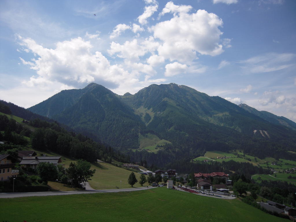 Haus Hoellwart Sankt Johann im Pongau Eksteriør billede
